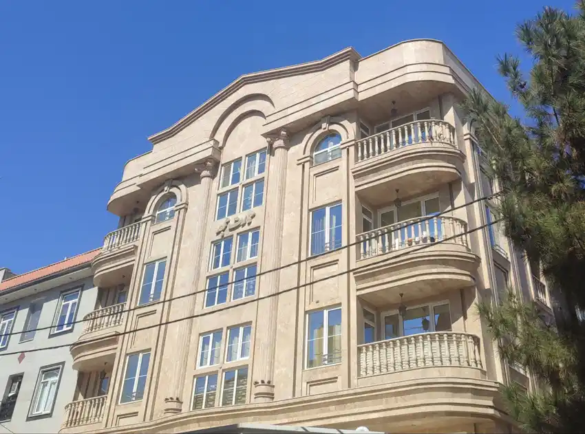 عمارت مجدد شقایق دوم
